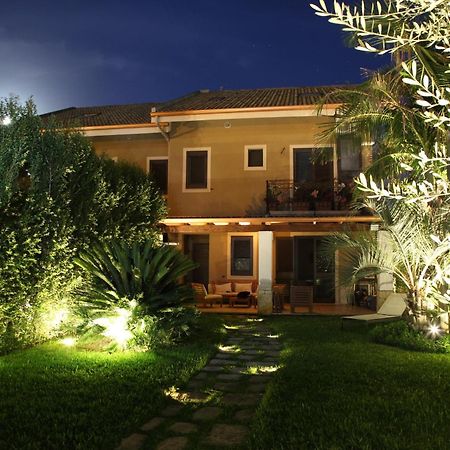 Bed and Breakfast Domus Aurige Messina Esterno foto